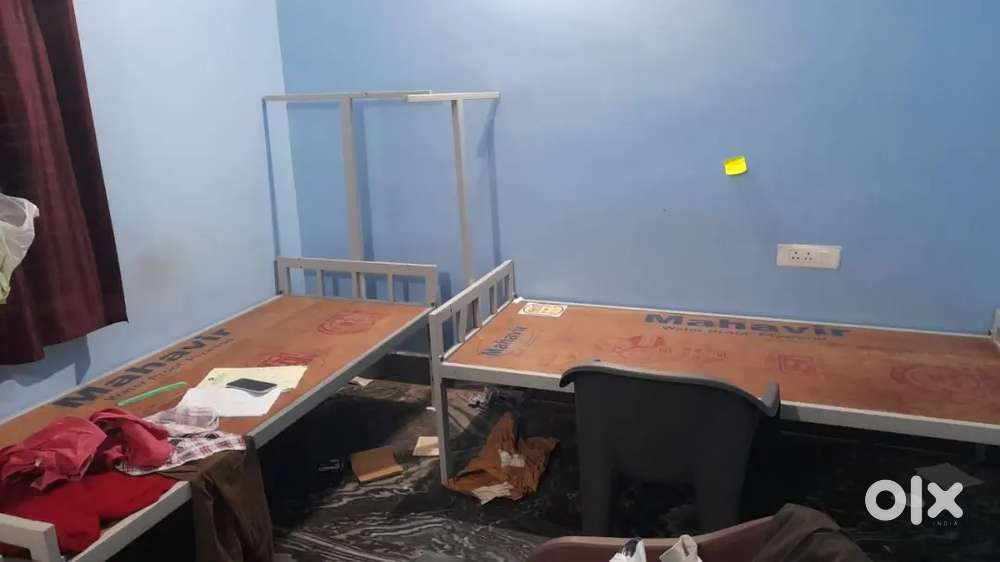 PG availble for boys near ITER collage ,lane6 BM nagar,