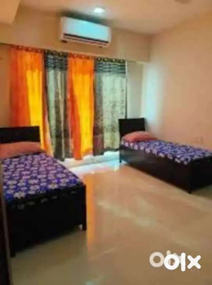 No brokerage male pg fully furnish  with ac 7500 near station malad w