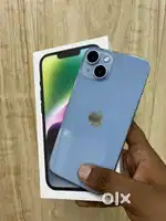 Apple  iphone 14 model only 4 month old with bill box warranty