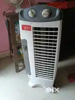 सलेईंग tower fan