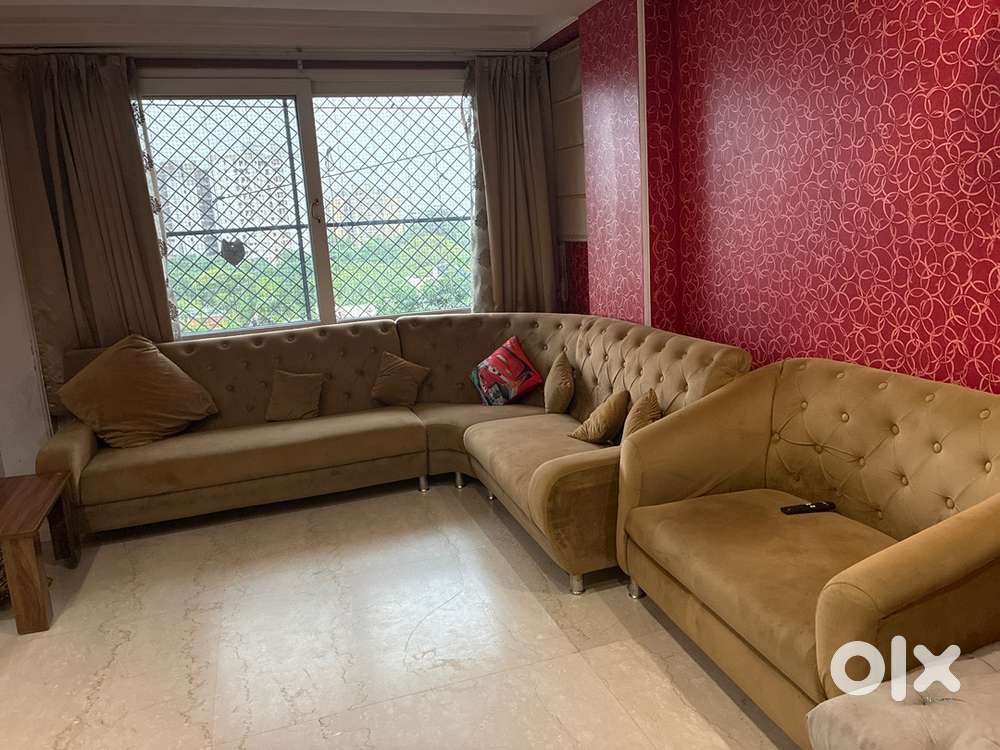 Elegant l shaped beautiful teakwood sofa