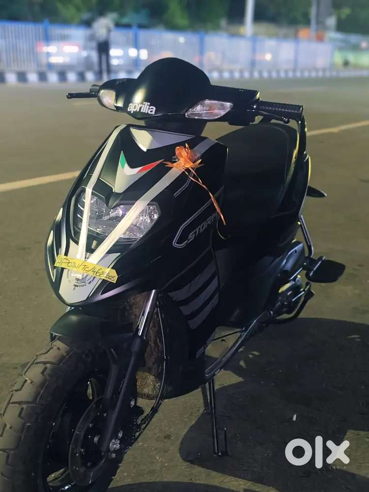 Just 5 months old scooty no emi pendings