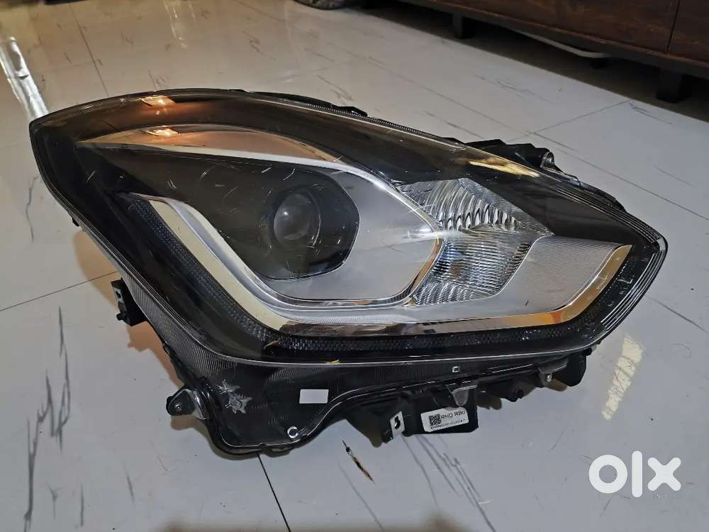 Maruti suzuki Swift Dzire zxi projector headlight RH