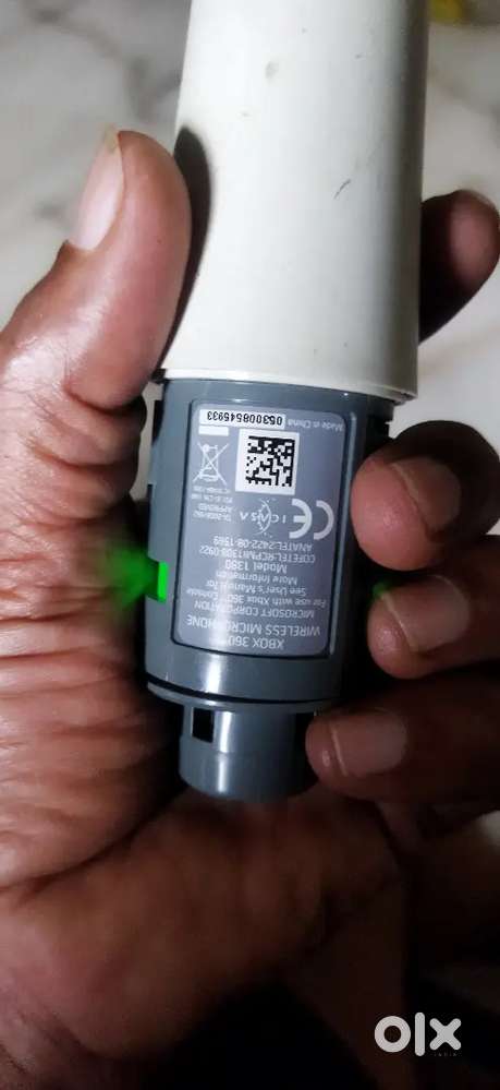 Microsoft Xbox 360 wireless microphone