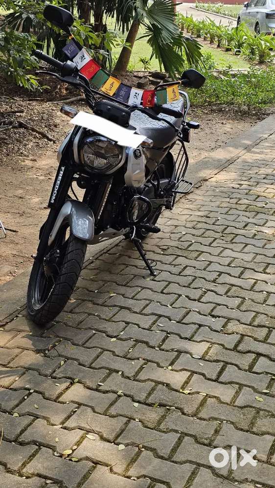 New Bajaj Freedom 125 CNG + Petrol bike available for sale