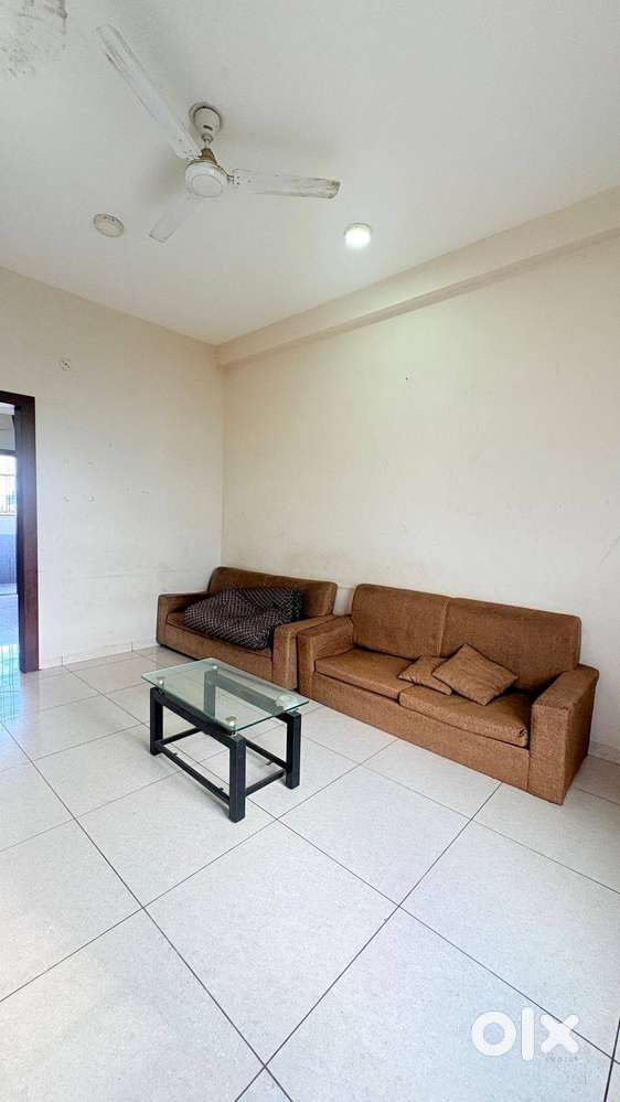 1 BHK Furnished Flat Near Bombay Hospital In Mahalaxmi nagar