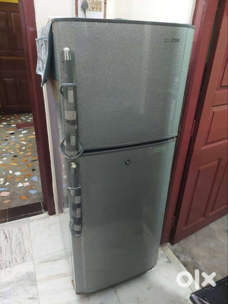Used Samsung Double Door Fridge- Working Condition