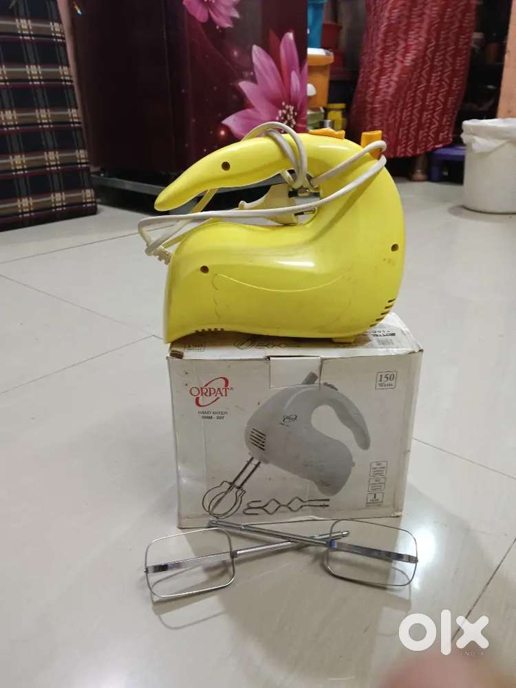 Hand grinder and surviving bowl