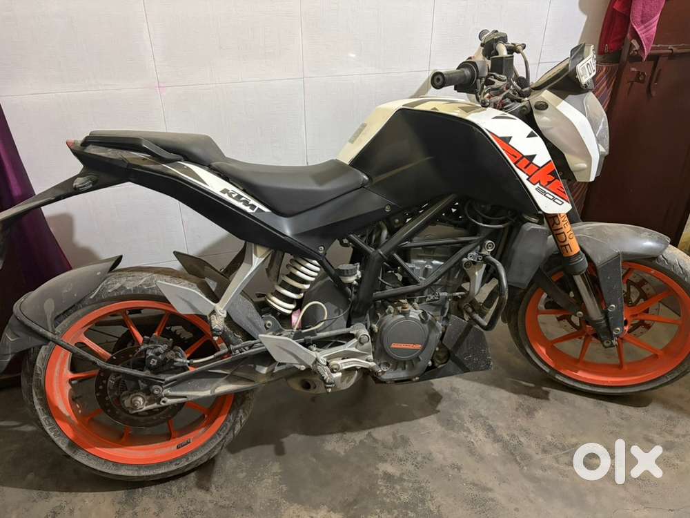 Ktm Duke 200 2019 model bS4 28 thousand km driven