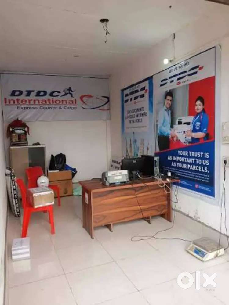 Courier Office Pickup Boy