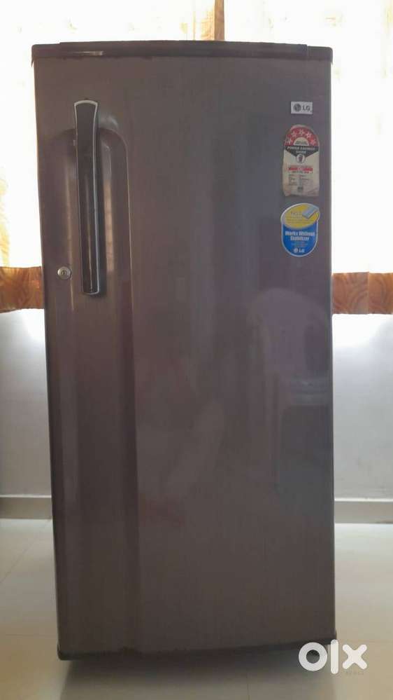 LG refrigerator -5 star - 180 litres