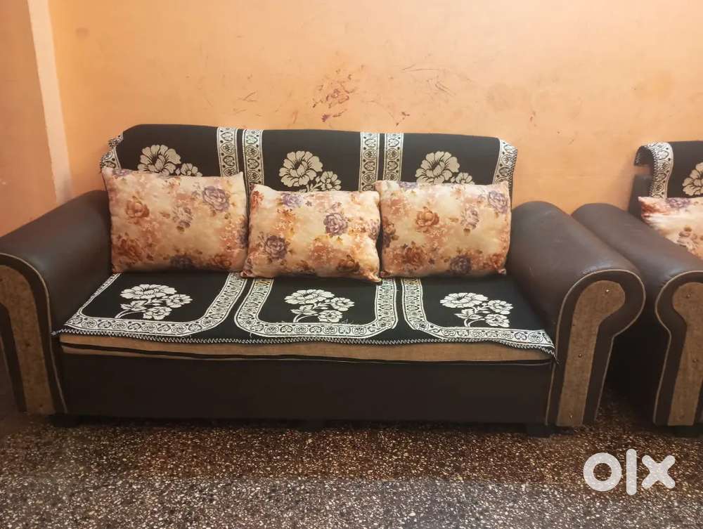 Sofa set 3+2 Seater