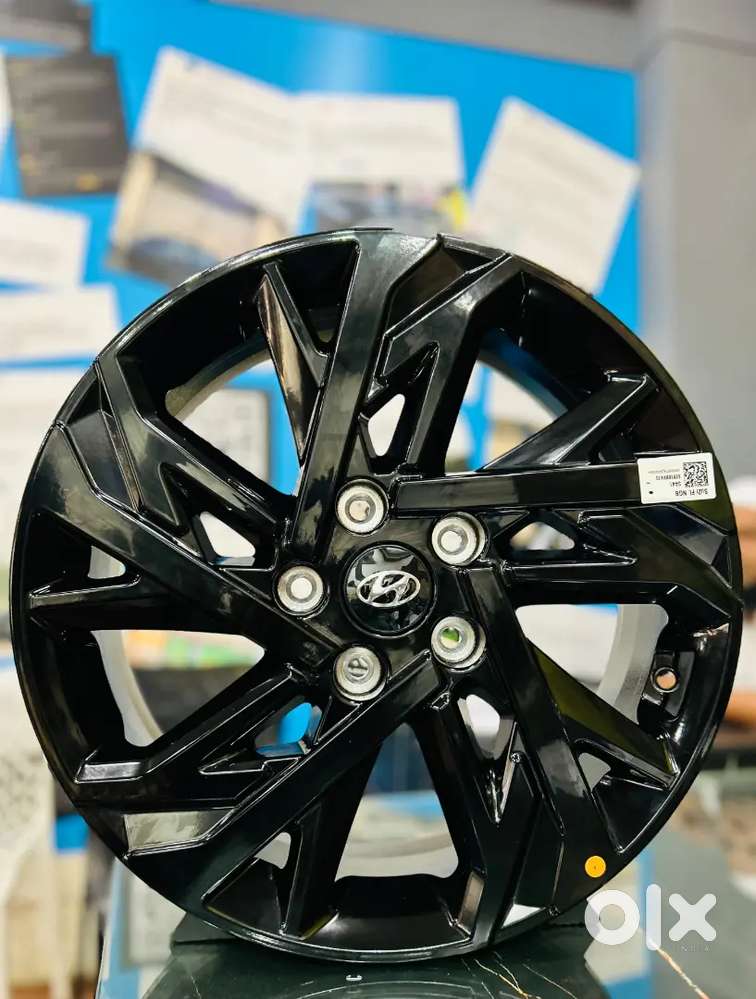 Creta face lift night edition wheels Set of 4 brand new condition set