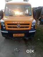 Traveller school bus