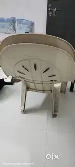 GARDEN PLASTIC CHAIR pic 2