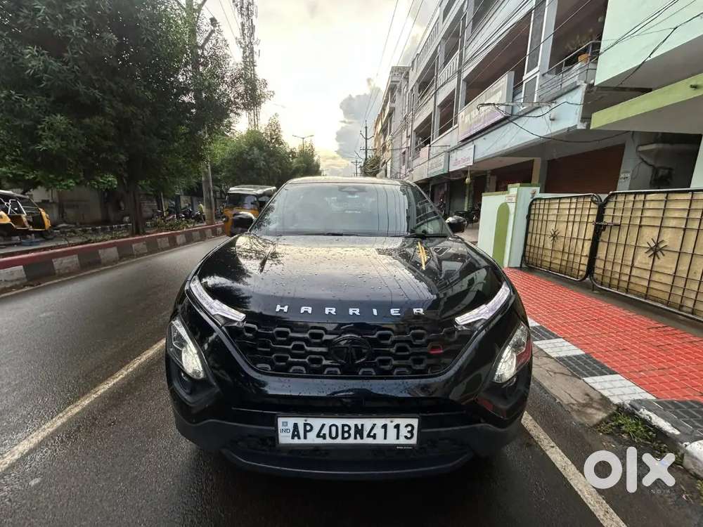 TATA HARRIER XZA PLUS DARK EDITION  7 STR JET EDITION