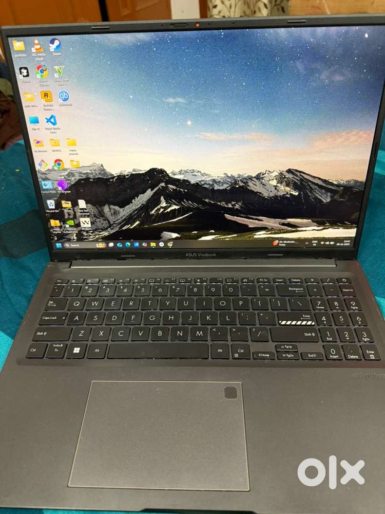 Asus vivobook Rtx 4060 8gb, 12th gen Intel core i7-12650H, 16 gb ram