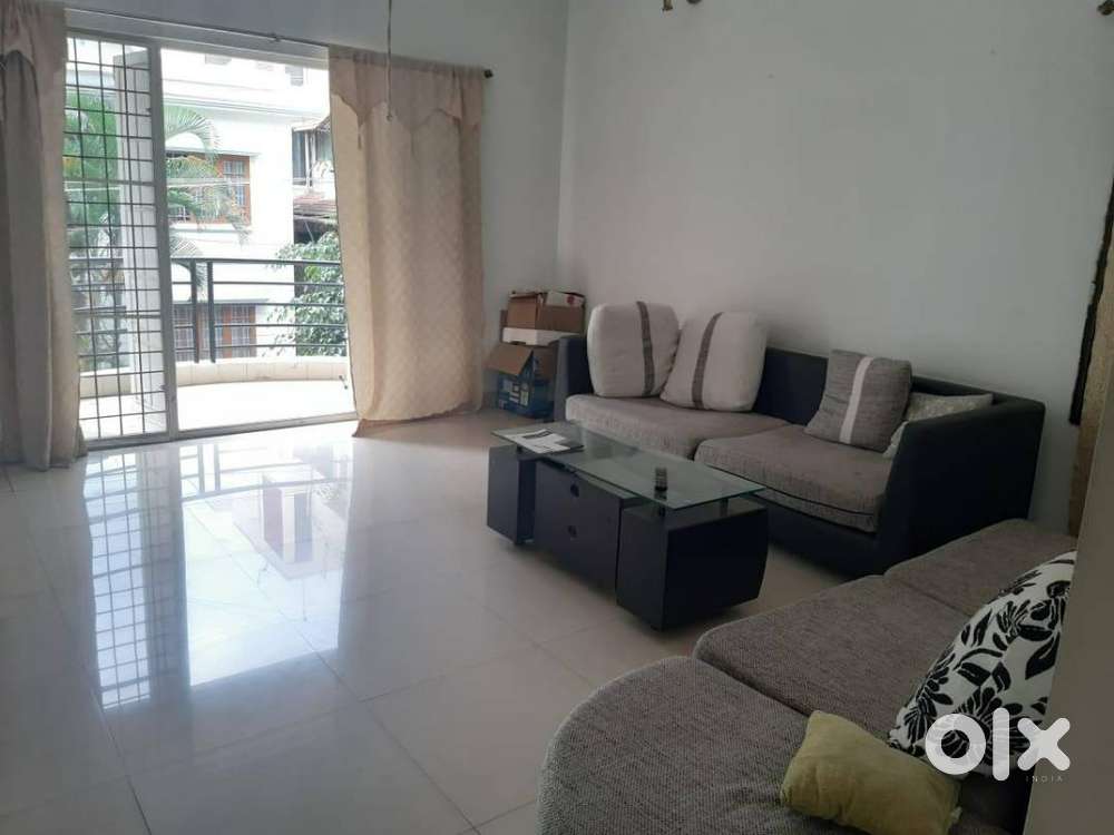 URGENT FEMALE REPLACEMENT AS FLATMATE