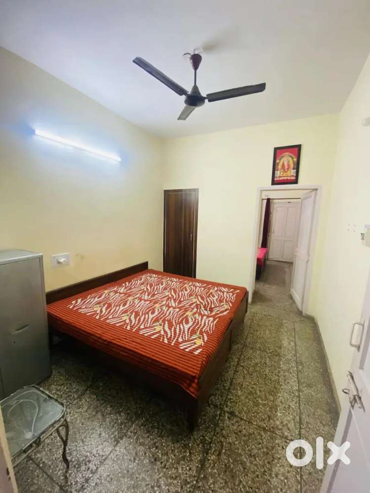 For rent govt jobs students