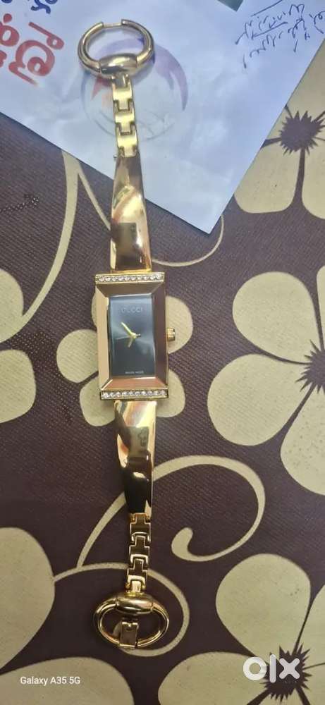 GUCCI WOMEN WATCH