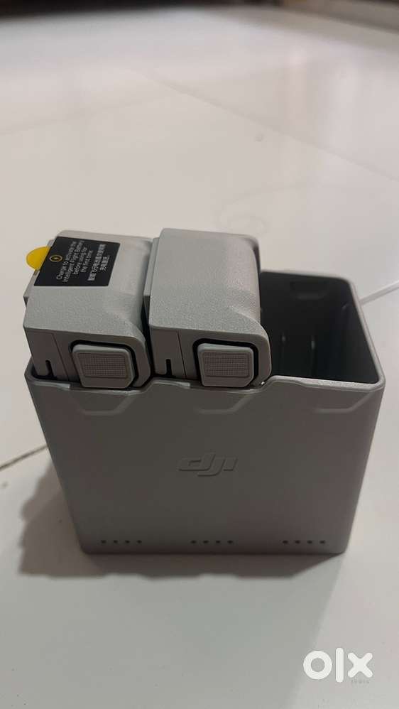 DJI Mini 4 Pro Intelligent Flight Battery with hub