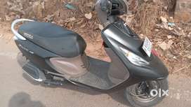 SCOOTY ZEST 110