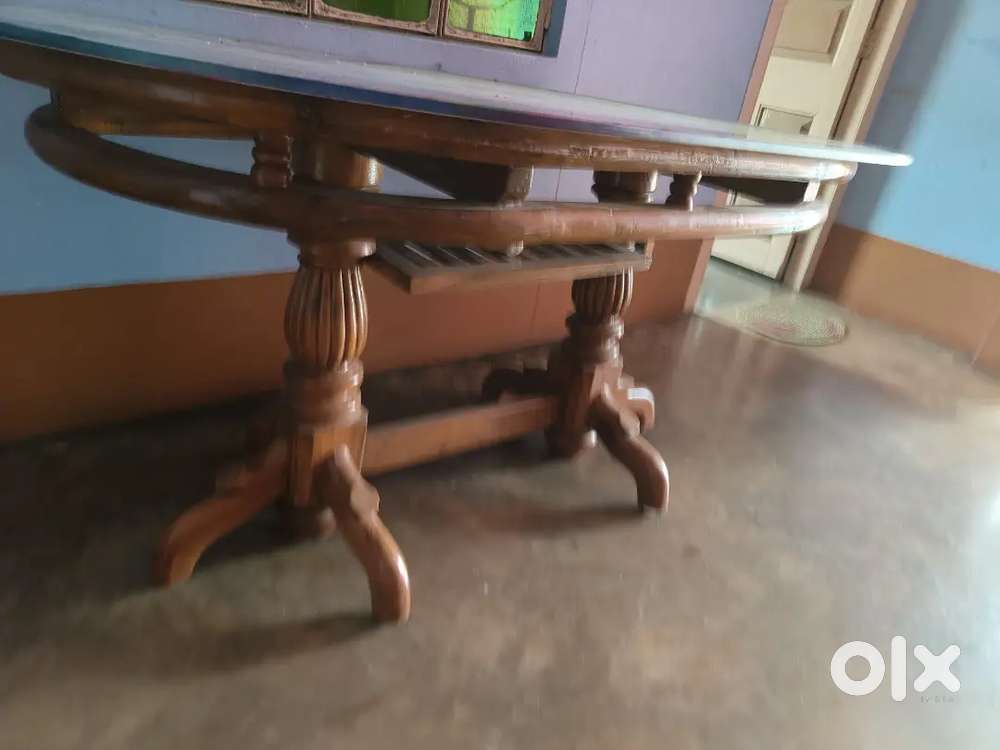 Dining Table Segun