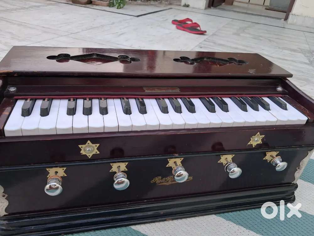Rati Ram German Harmonium