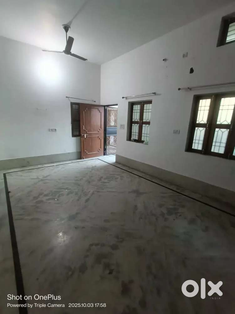 Porsh ereaya colony ereya very nice security
