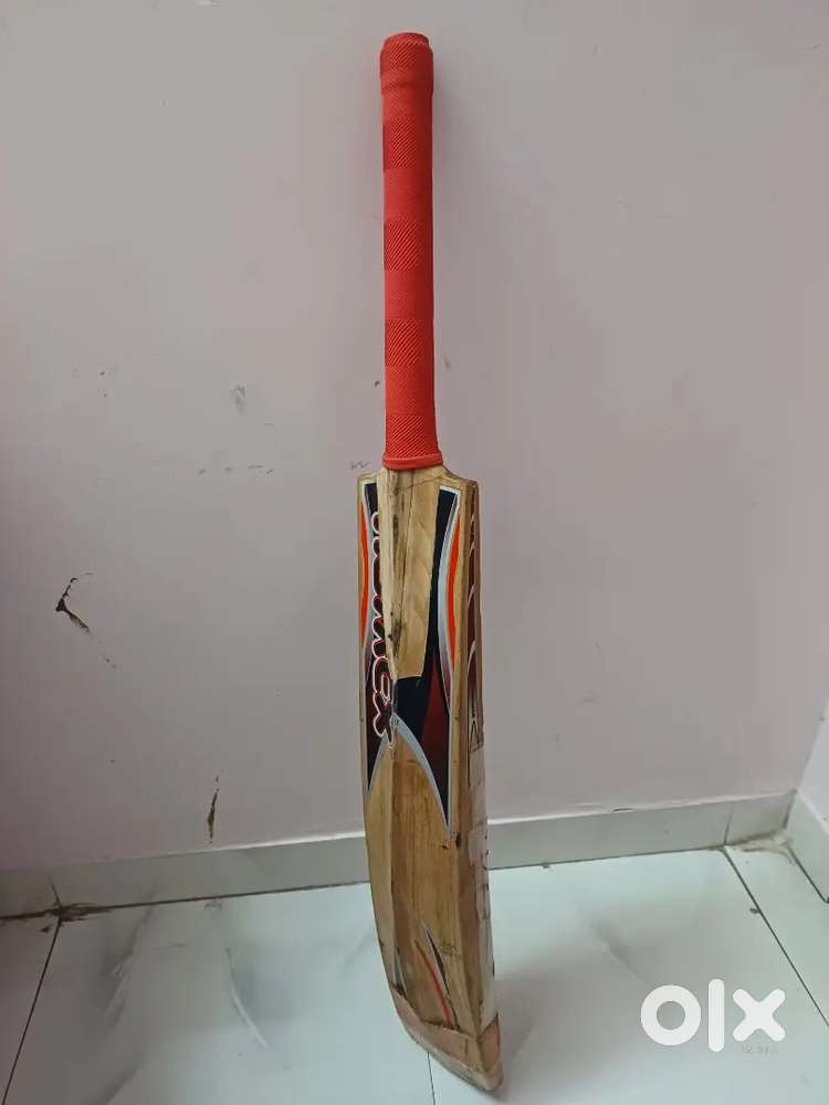 Grade 1 Used Kashmir Willow Cricket Bat for Leather Season Ball.
