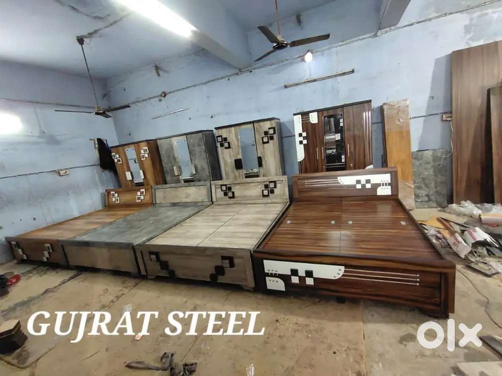 New design double bed 6by5 with box