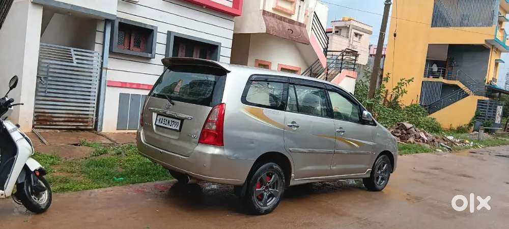 Toyota Innova 2007 Diesel Well Maintained