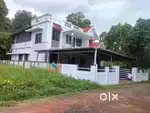 ഇരിങ്ങാലക്കുട ചാലക്കുടി റൂട്ടിൽ പുല്ലൂർ 7.5സെന്റിൽ 3bhk വീട് വിൽപ്പനക്
