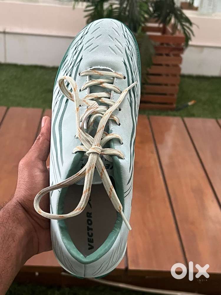 Football turf boot