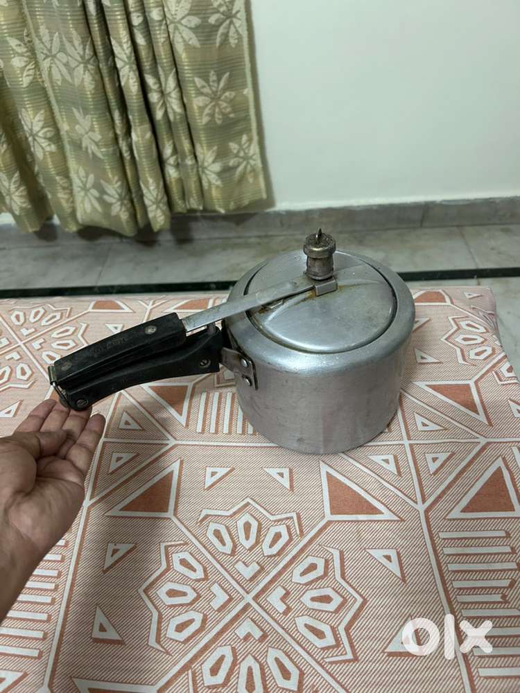 3 ltr Hawkins Cooker