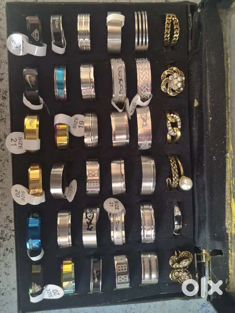 Men's and women accessories
