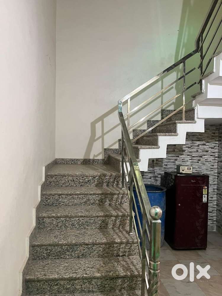 2 BHK separate with indian and western washroom, well venitilated