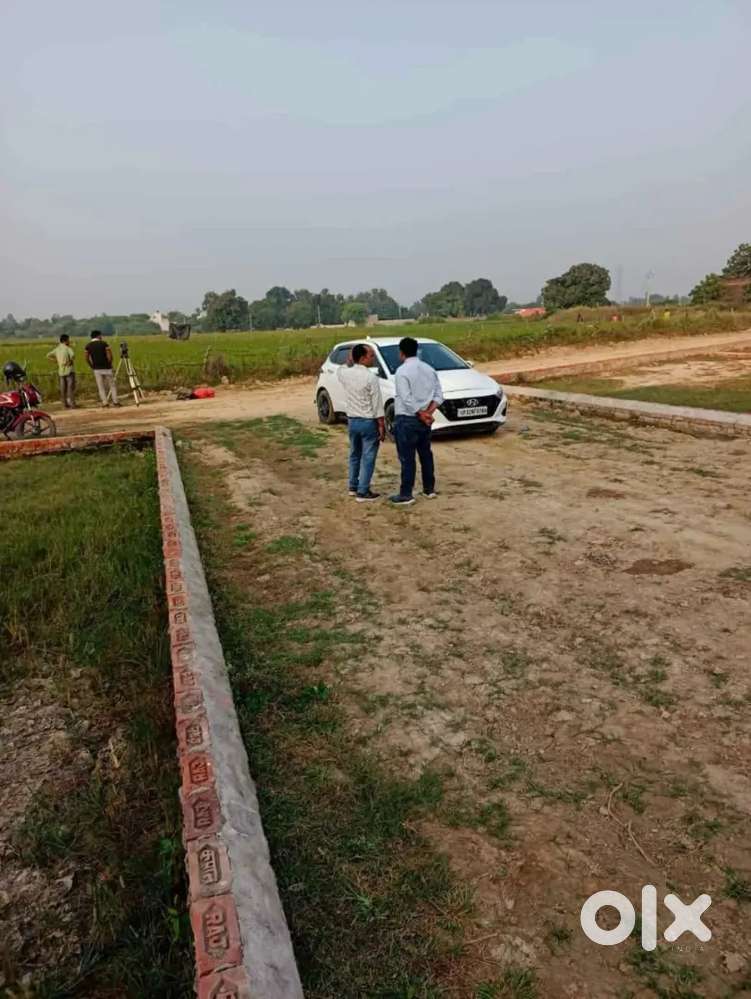 सस्ते साइट पर तुरंत कब्जे के साथ प्लॉट में इन्वेस्टमेंट करें