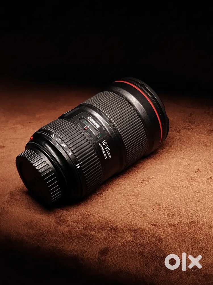 Canon EF 16-35mm f/2.8L III USM Lens