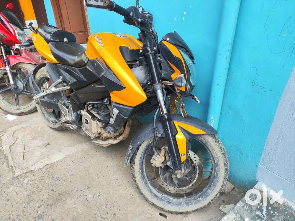 Bajaj Pulsar NS200