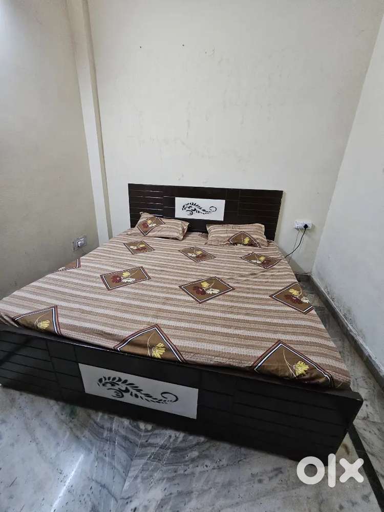 PG for only girls room in  Rani bagh