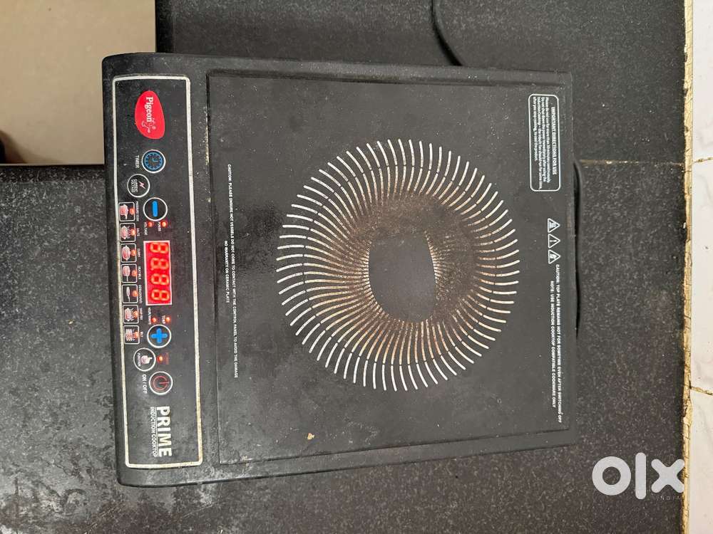 Induction Cooktop + Cookware