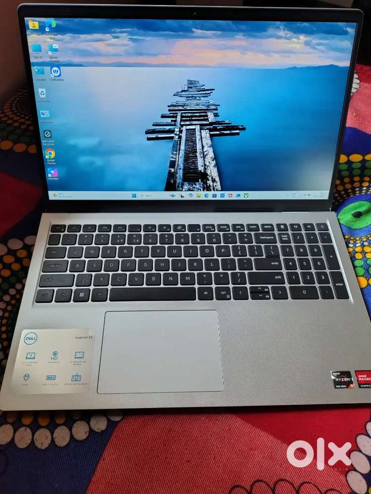 Dell Inspiron 15 3535 Amd Ryzen 5 7520-U 8GB Ram/512GB SSD AMD Radeon