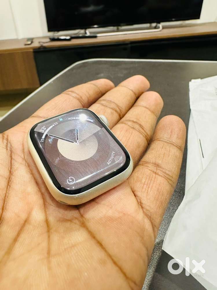 Apple Watch Series 7 41 MM Starlight (GPS + Cellular)