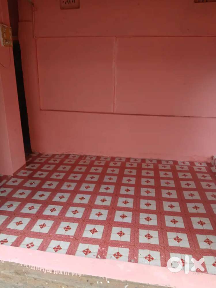 Ashoka garden mein shop dena hein