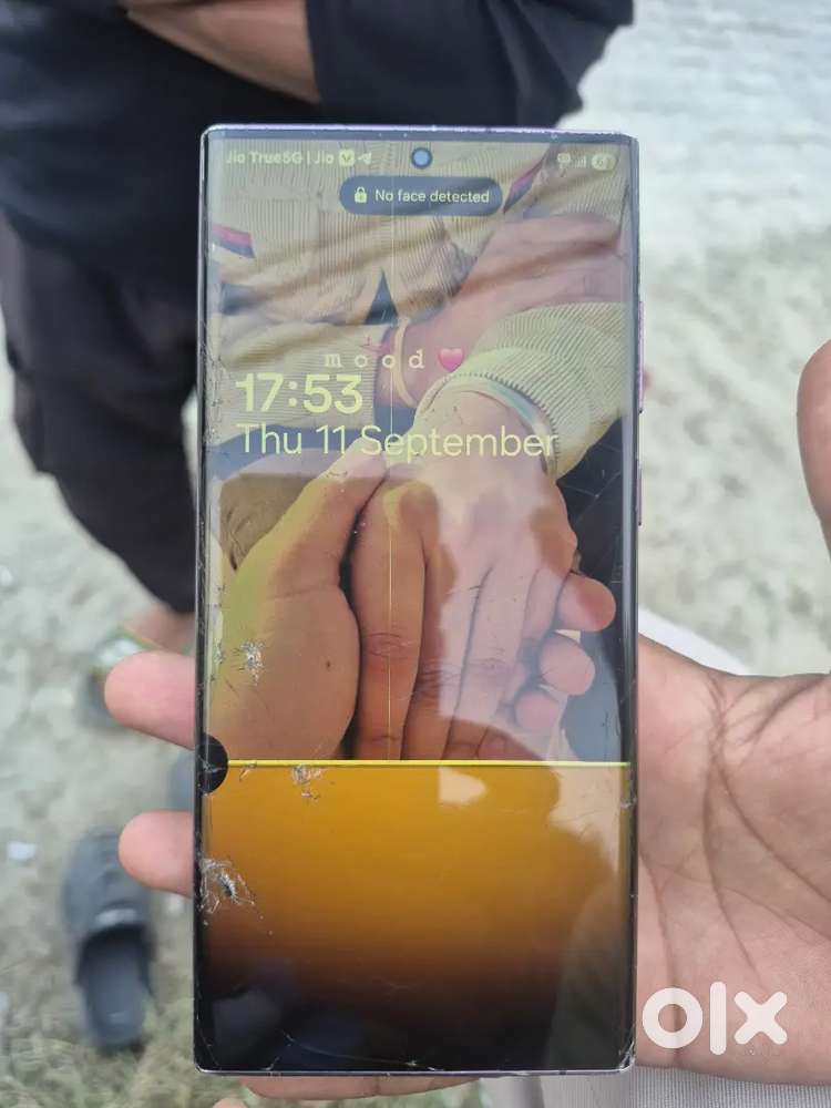 S22 ultra 12। 256gb and Rog 2 8/128gb 2phone hai.