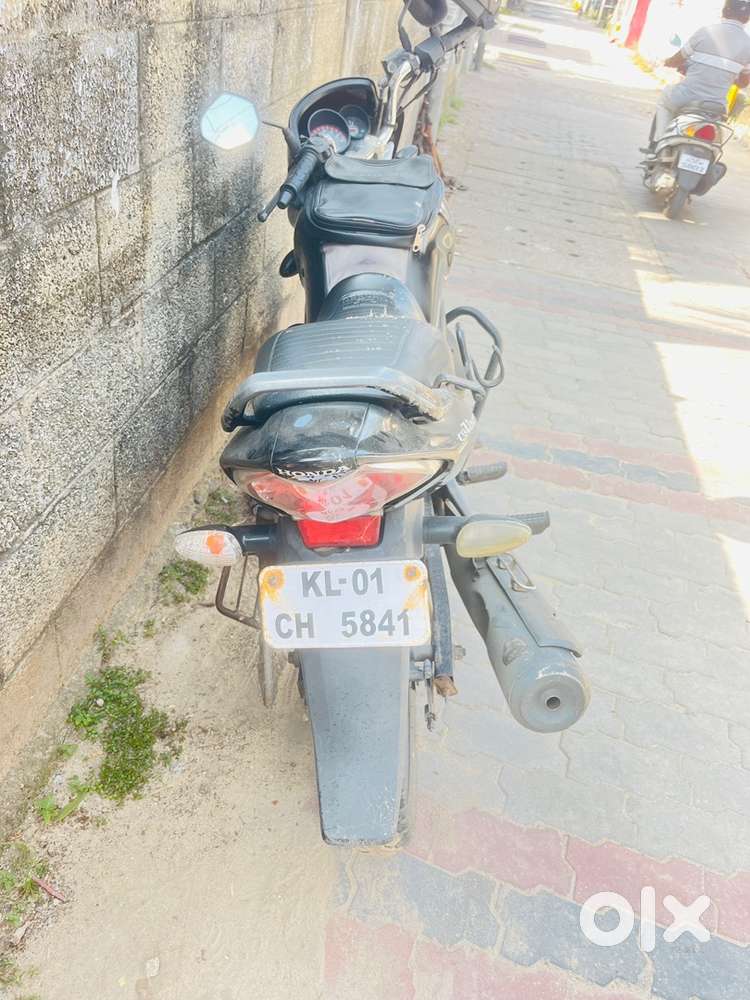 Well Maintained Single Owner All Papers Clear