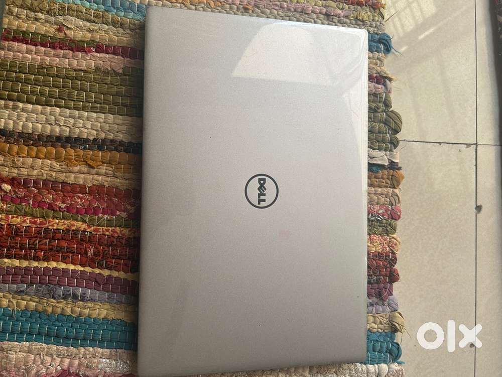 Dell XPS 13.3 Like newly  no scratches.Excellent condition
