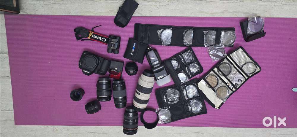 Moving out sale! Canon 5D Mark III Pro DSLR Full Kit