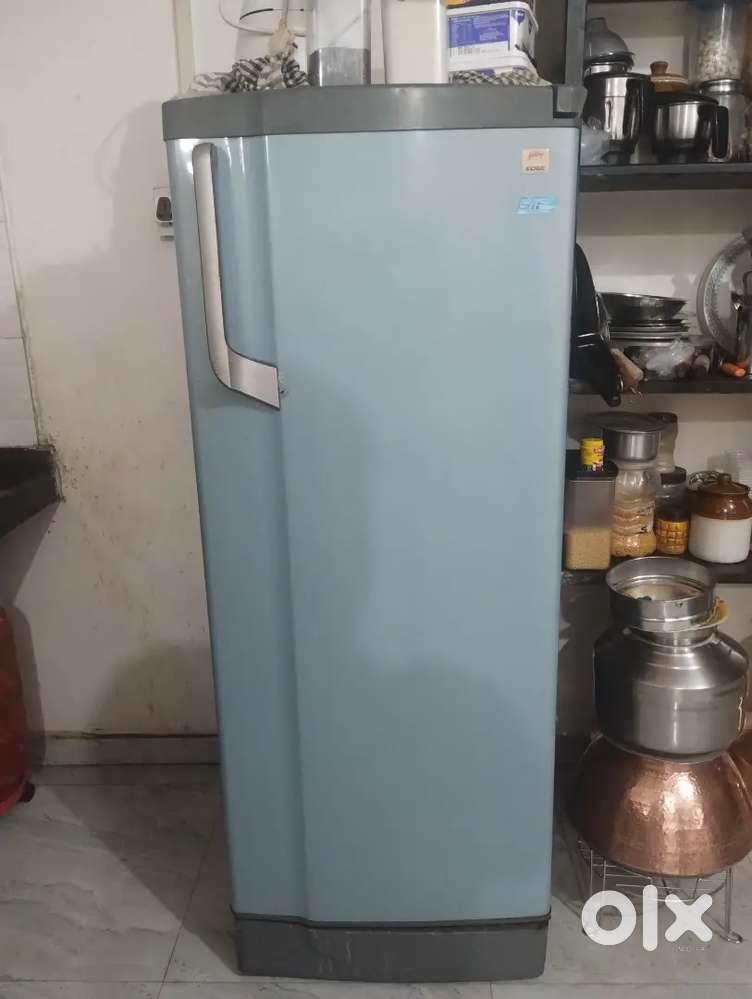 Godrej Refrigerator (freezer)